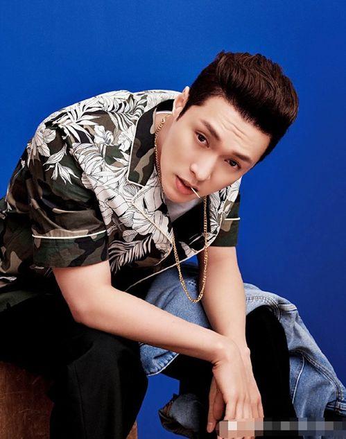 张艺兴恋情爆料最新